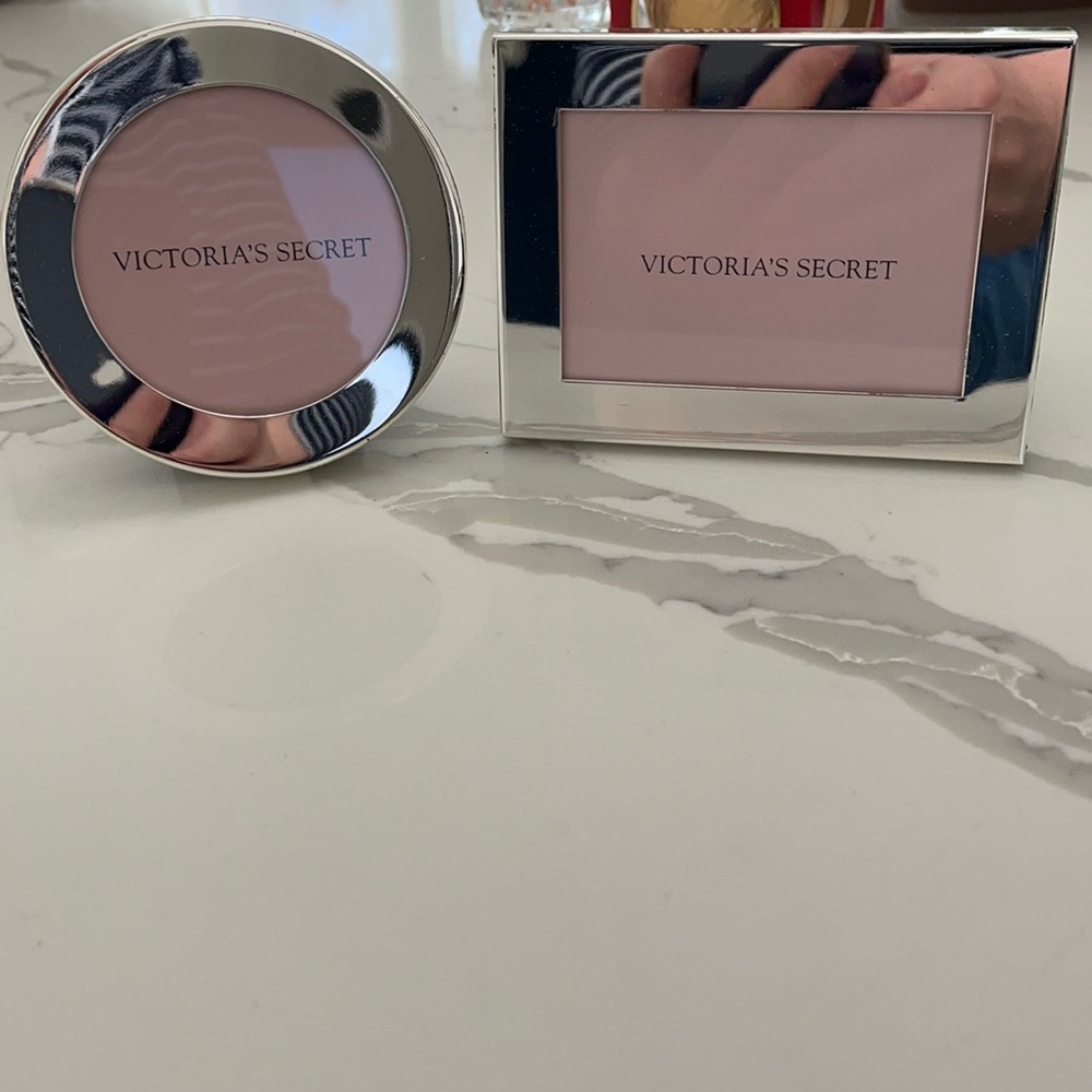 Victoria Secret’s Round & Square Picture Frames